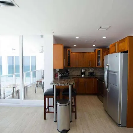 Oasis Retreat - 2 Bedroom Lejlighed *